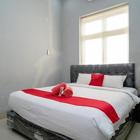 Reddoorz @ Jalan Pendidikan Mataram Tanjungkarang Exteriör bild